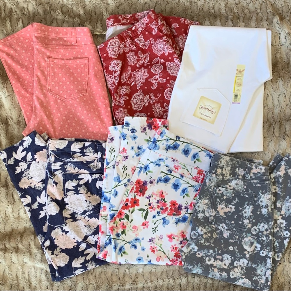 Lot of 6 stretch jegging capri cropped pants.